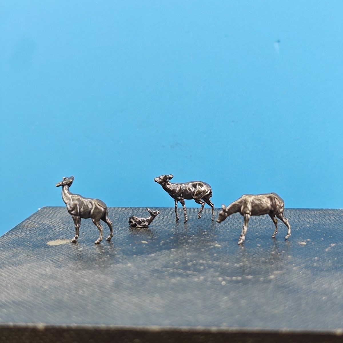 Miniature Deer Figurines Set o - مراجعة Bonsai Garden China وسعره
