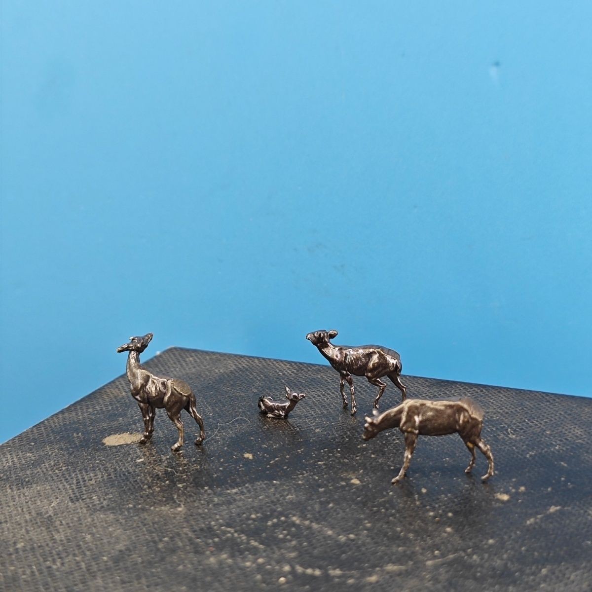 Miniature Deer Figurines Set o - مراجعة Bonsai Garden China وسعره
